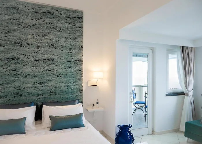 Oda ve Kahvaltı La Divina Amalfi Coast 4*