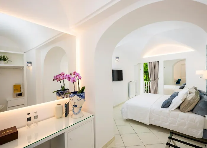 La Divina Amalfi Coast Oda ve Kahvaltı