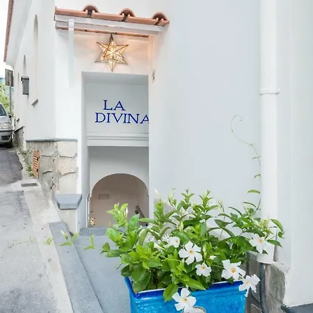 La Divina Amalfi Coast 4* Praiano